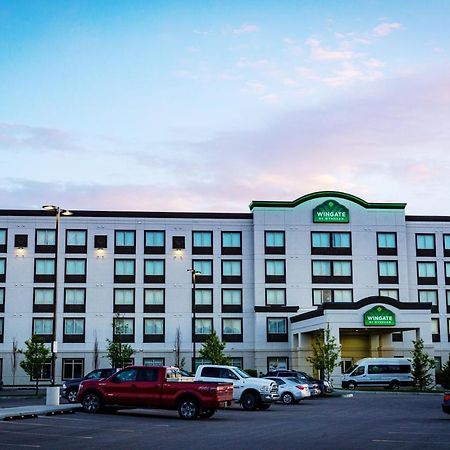 Wingate By Wyndham Calgary Airport Hotell Exteriör bild