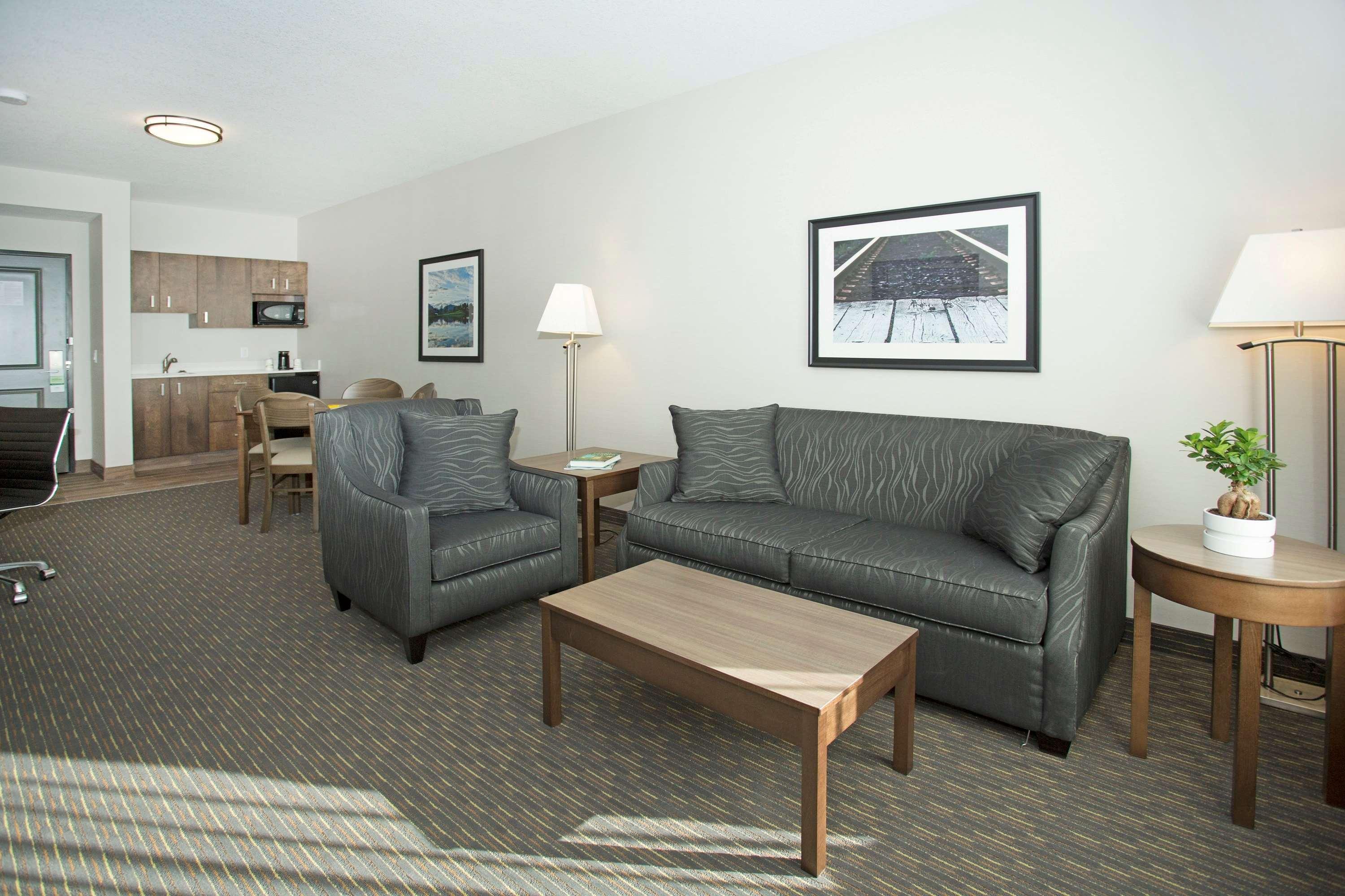 Wingate By Wyndham Calgary Airport Hotell Exteriör bild